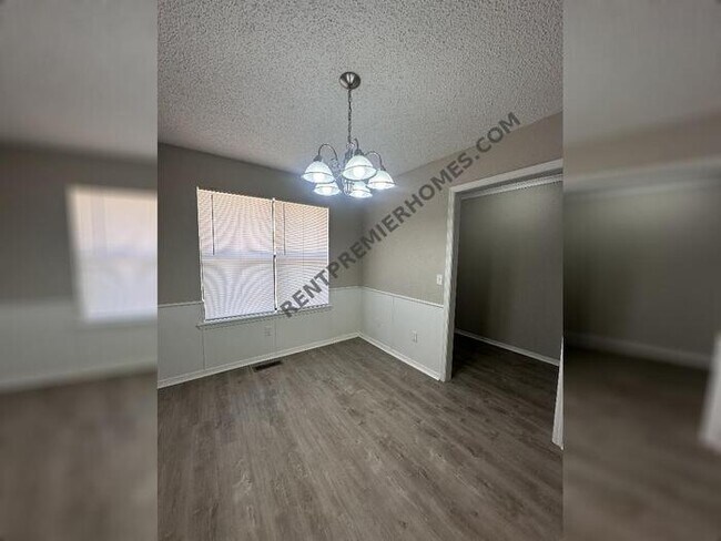 Foto del edificio - 7926 Northwest 101 St Oklahoma City OK 73162