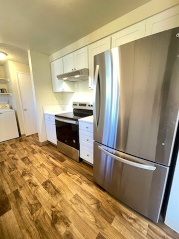 Kitchen - 10971 SW Hall Blvd