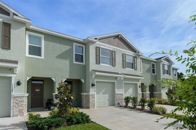 Building Photo - 11385 Crescent Deer Dr