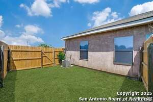 Building Photo - 5827 Golf Bnd