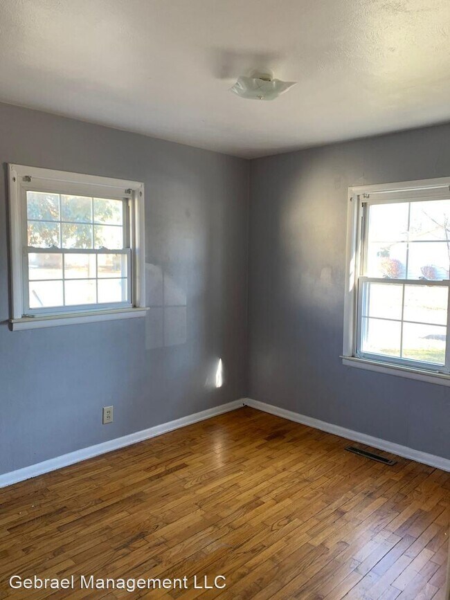 Building Photo - 2 br, 1 bath House - 3706 Brunwick Ave
