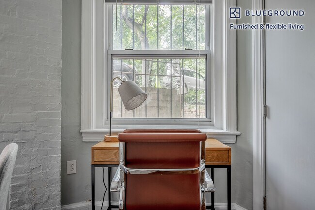 Foto del edificio - 45 Carlton St