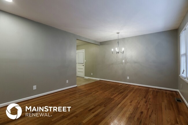 Building Photo - 1812 NE 54th Terrace