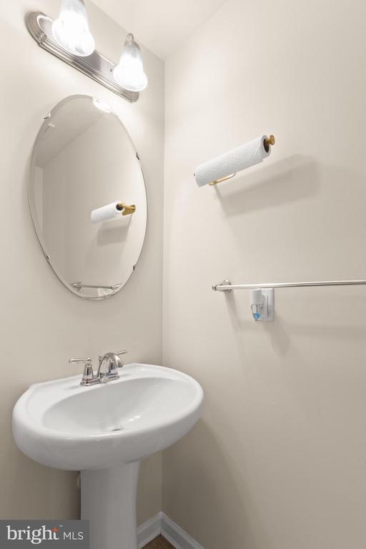 Building Photo - 7264 Maidstone Pl