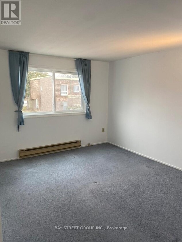 Building Photo - 44 Woody Vine Way