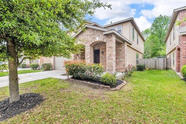 Building Photo - 4330 Lake Cypress Cir
