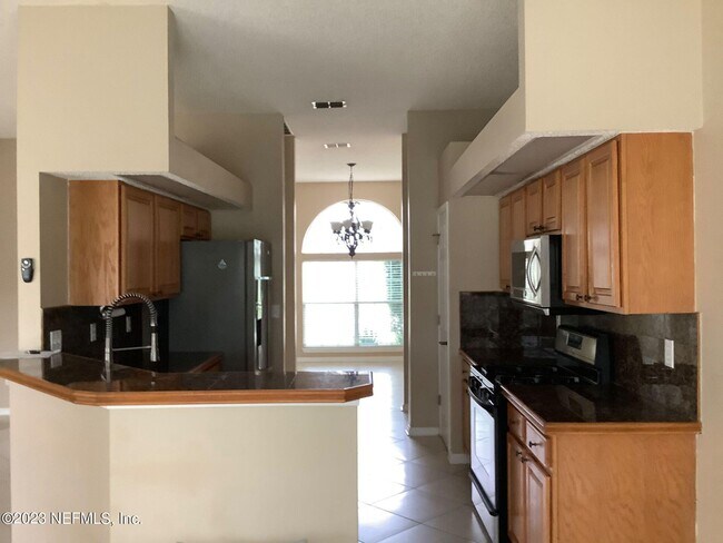 Foto del edificio - 1676 Trafalgar Ct