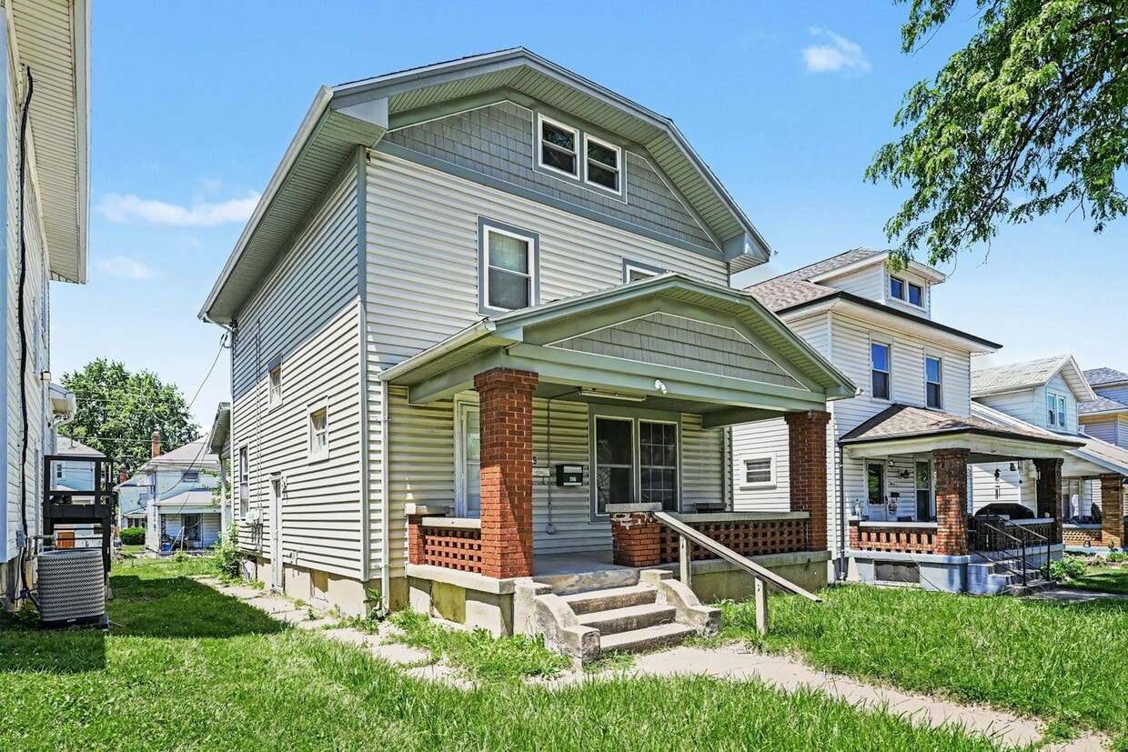 Photo - 427 Kolping Avenue, Unit 427