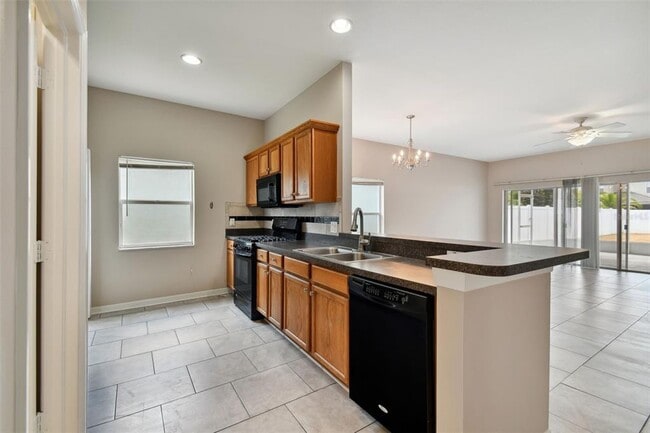 Foto del edificio - 20168 Bay Cedar Ave