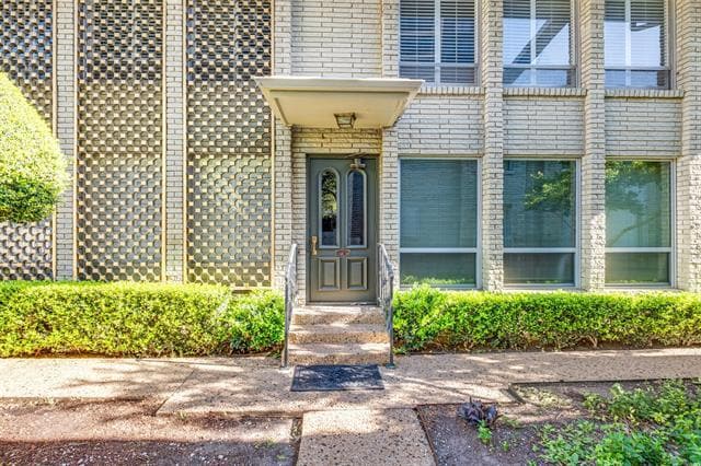 Foto del edificio - 6353 Diamond Head Cir