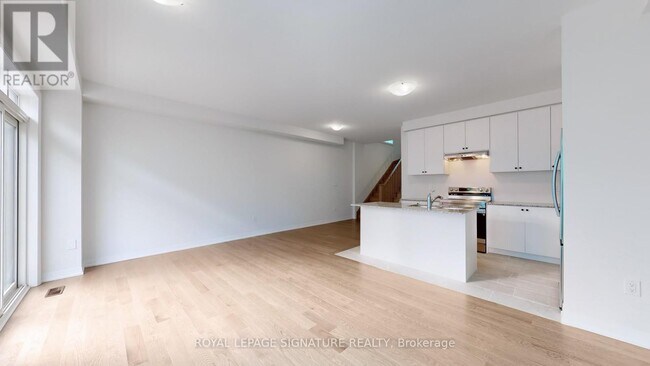 Photo du bâtiment - 1065 Pisces Trl