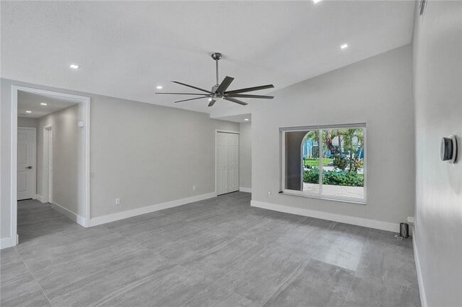 Building Photo - 11627 SW 50th St