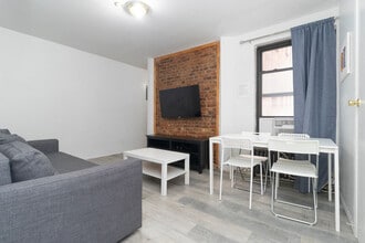 Building Photo - 215 B E 95th St