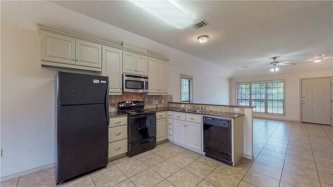 Foto del edificio - 115 Richards St