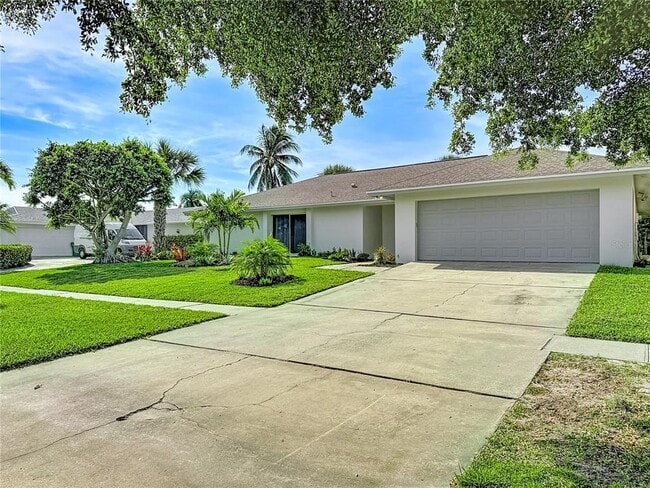 Building Photo - 620 N Barfield Dr