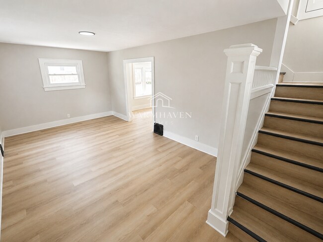 Foto del edificio - 804 Beardsley St