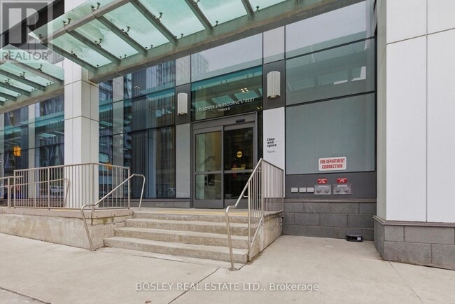 Building Photo - 135 Lower Sherbourne St