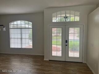 Foto del edificio - 3245 Helmsdale Ct