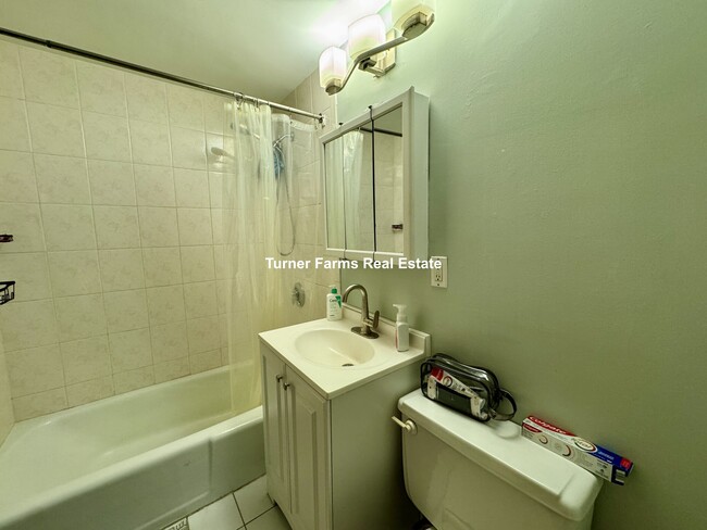 Foto del edificio - 91 E Brookline St