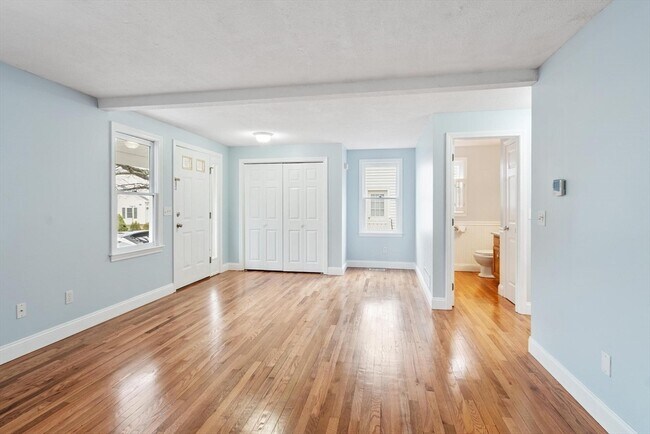 Foto del edificio - 29 Lamplighter Ln