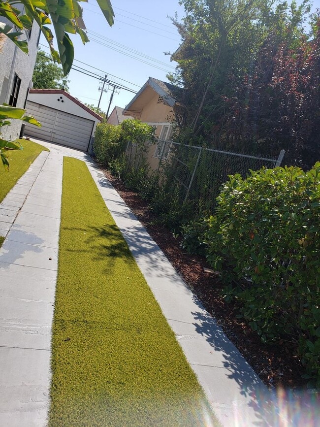 Foto del edificio - Van Ness Ave