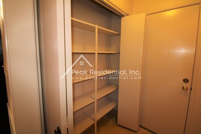 Foto del edificio - 3 br, 2 bath House - 282 Munroe Street