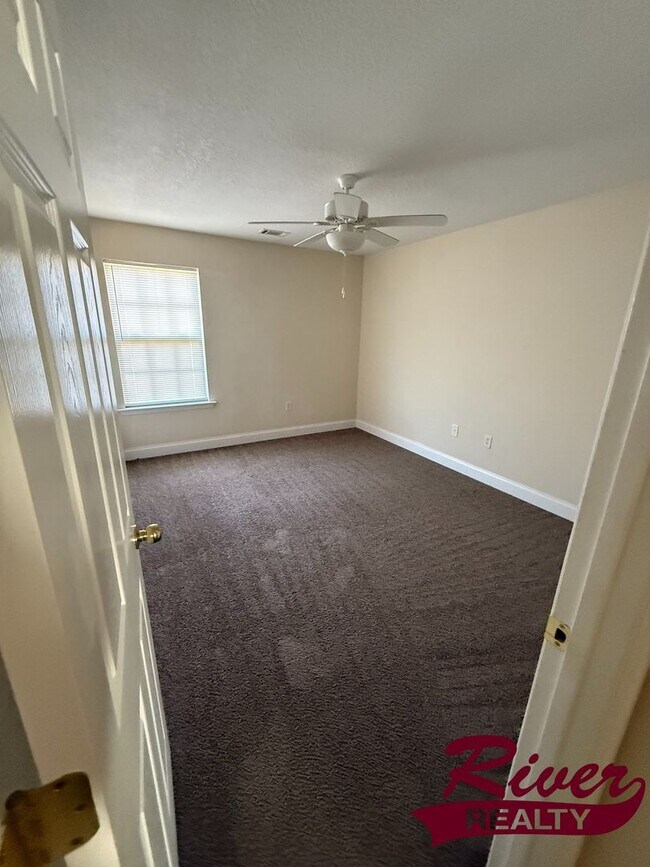 Foto del edificio - 3 Bedroom 2 Bath Townhome