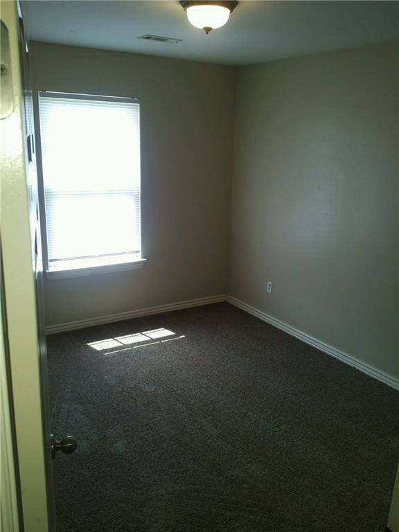 Foto del edificio - 246 Graystone Cir