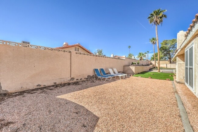 Foto del edificio - 2240 Grayson Cir