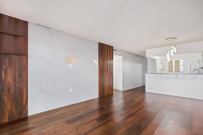 Foto del edificio - 6215 W 20th Ave