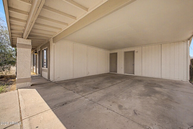 Foto del edificio - 932 W Libra Dr