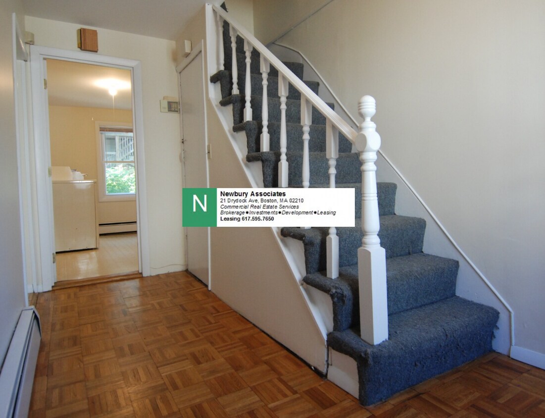 Foto principal - 164 Bowen St