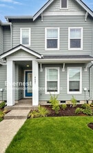 Building Photo - 8407 SE Shale Ln