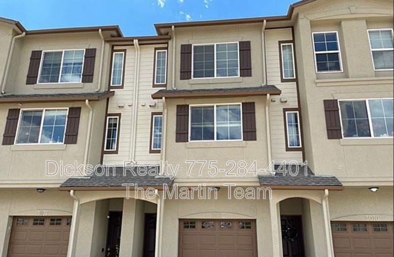 Primary Photo - 3072 Sterling Ridge Cir