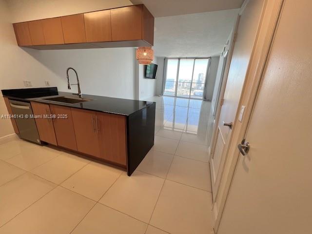 Foto del edificio - 1750 N Bayshore Dr