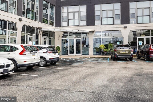 Foto del edificio - 444 N 4th St