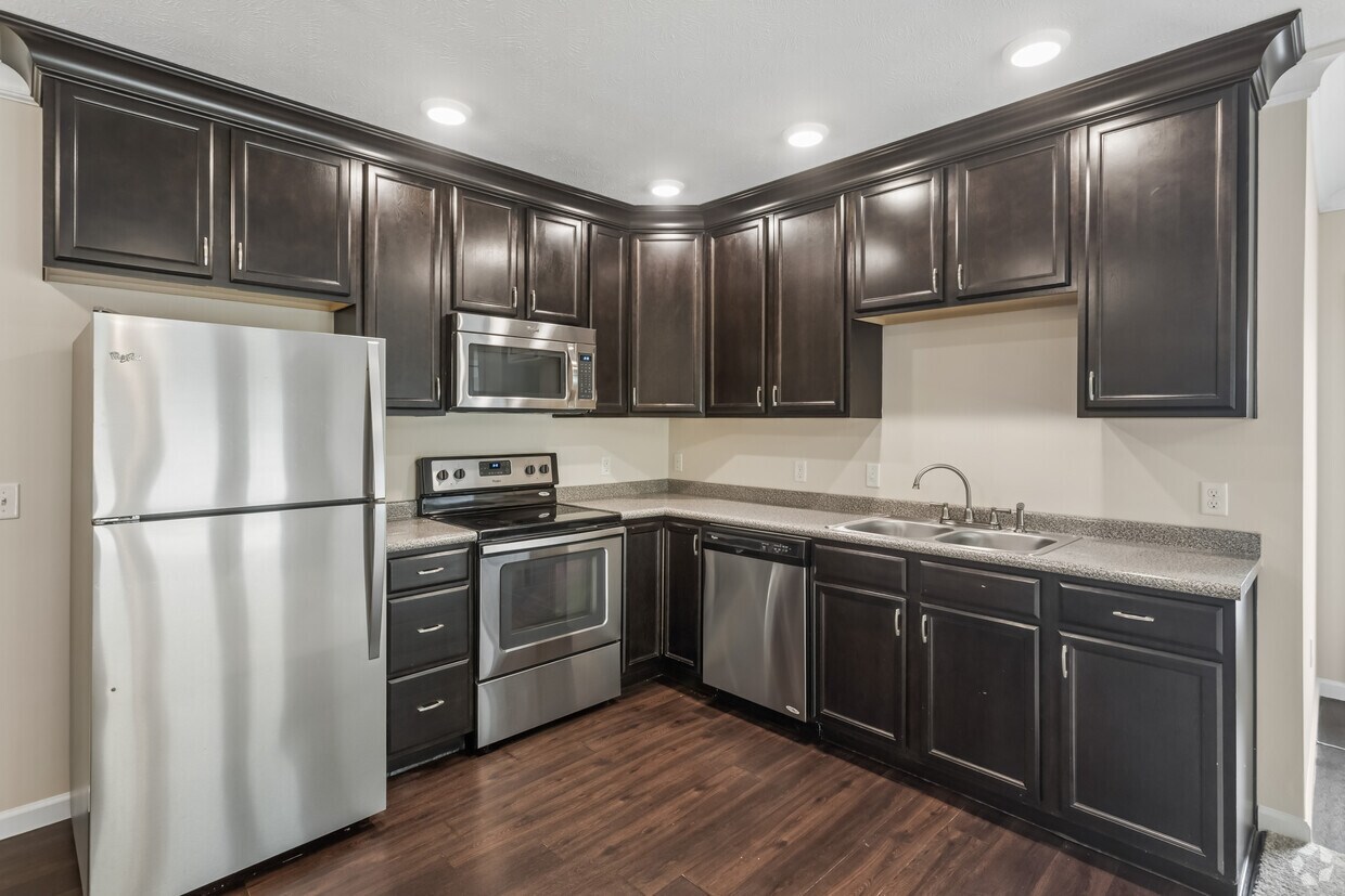 Kennedy Highlands - 200 Adams Dr McKees Rocks, PA 15136