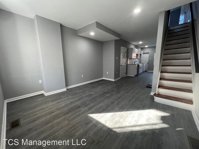 Building Photo - 3 br, 1.5 bath House - 2155 Furley Street
