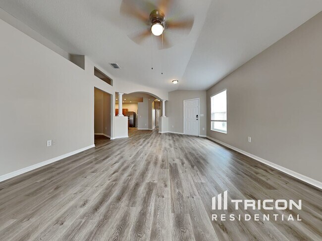 Foto del edificio - 31422 Shaker Cir