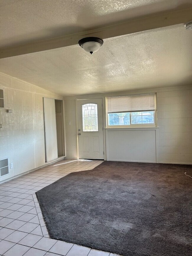 Foto del edificio - 922 Brookfield Dr