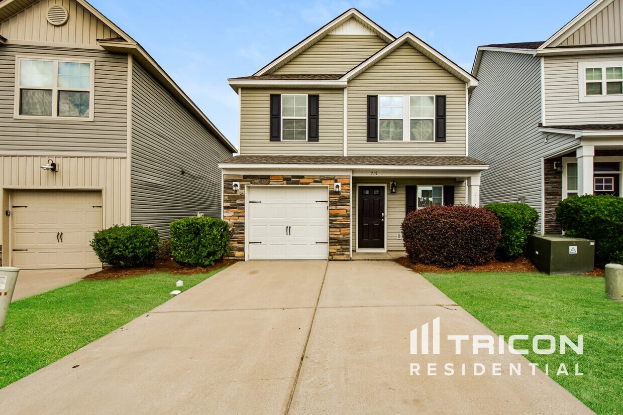 Foto principal - 715 Dawsons Park Wy