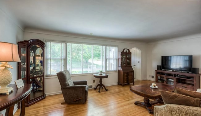 Building Photo - Charming 2 Bedroom In Benson!!