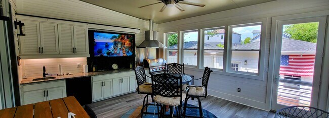 Photo - 1820 4th Ave N House