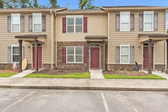 Building Photo - 409 Sullivan Loop Rd