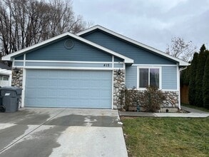 Building Photo - 415 Augustina Ct