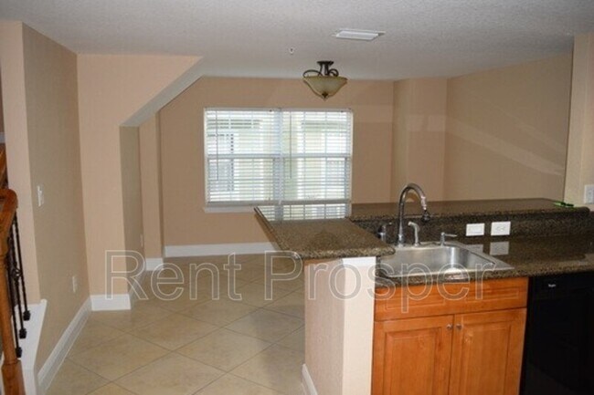 Building Photo - 3717 S Lake Orlando Pkwy