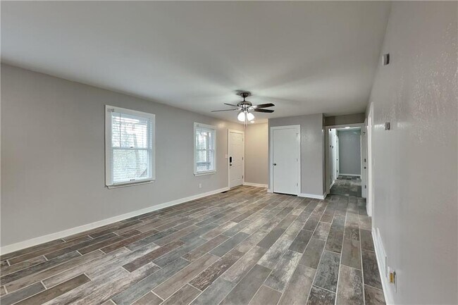 Foto del edificio - 304 Winchester Way