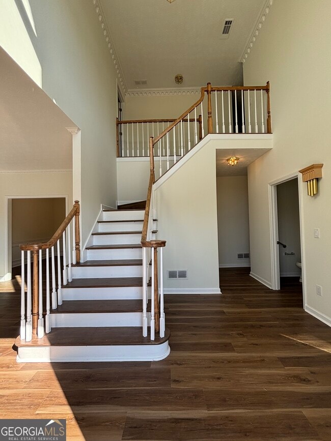 Building Photo - 2972 Hampton Pl