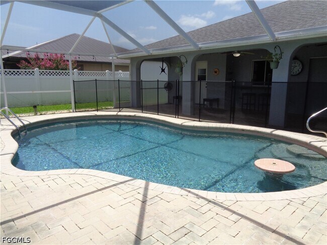 Foto del edificio - 1320 SE 25th Ln