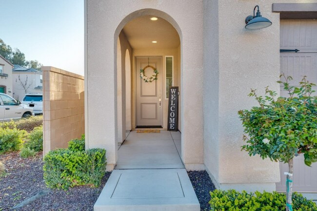 Building Photo - 1570 Nabors Dr